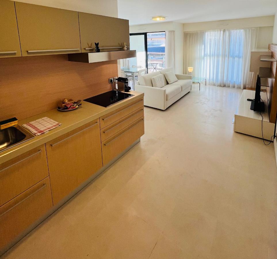 Residence Carlton Riviera คานส์ ภายนอก รูปภาพ